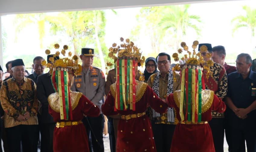 Kapolda Bengkulu Bersama Forkopimda  Sambut Kedatangan Ketua Mahkamah Agung