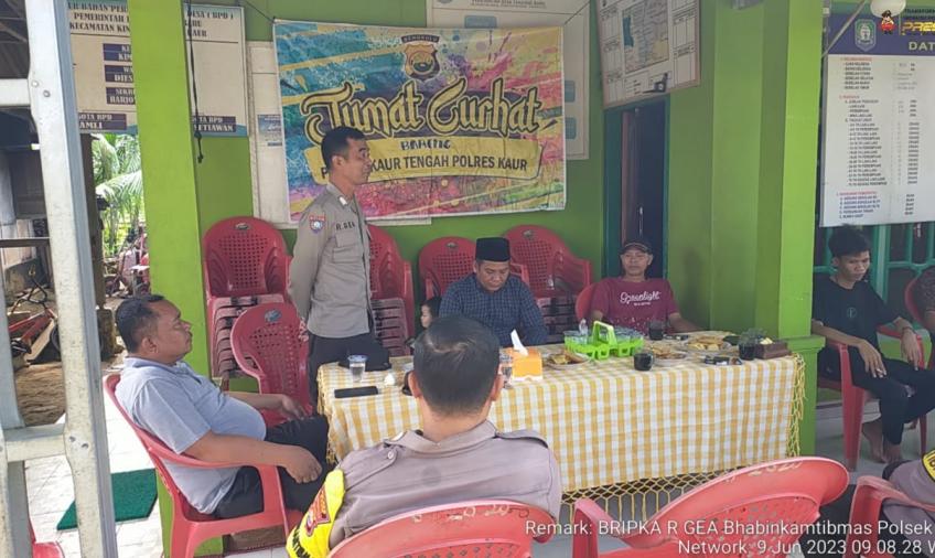 Kapolsek Kaur Tengah, Jumat Curhat di Desa Tanjung Baru 