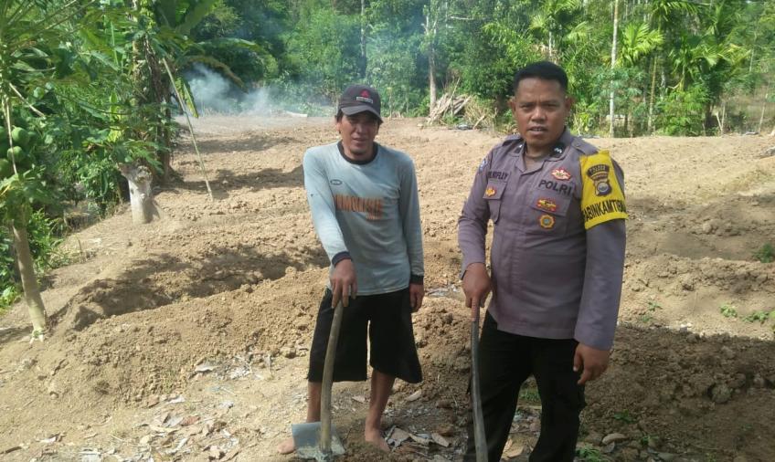 Bhabinkamtibmas Polsek Lebong Selatan Sambang dan Bantu Warga Binaannya