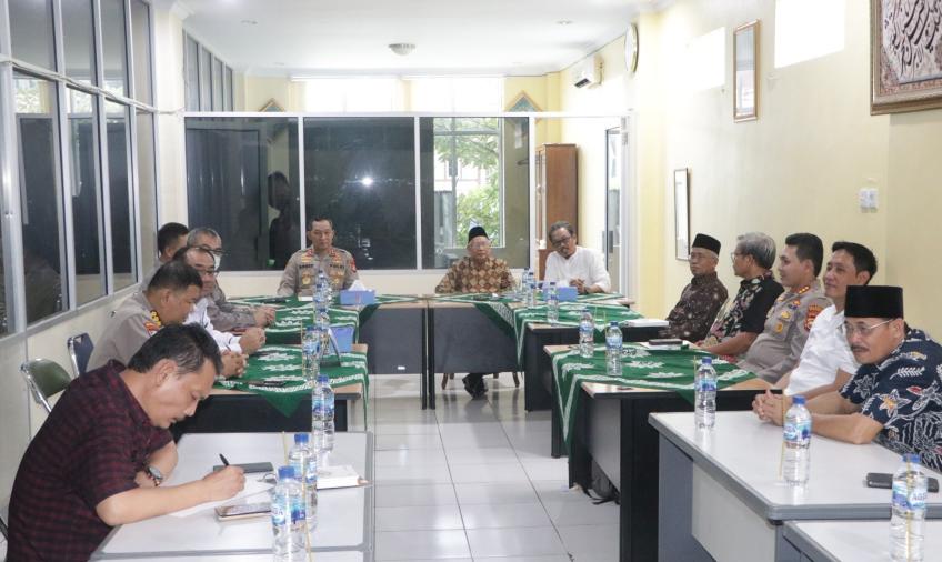 Kapolda Bengkulu Kunjungan Silaturahmi ke PW Muhammadiyah 