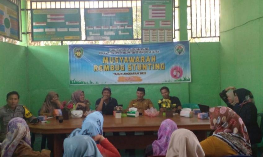 Bhabinkamtibmas Polsek Pino, Hadir Dalam Rembuk Stunting Desa Gedung Agung 