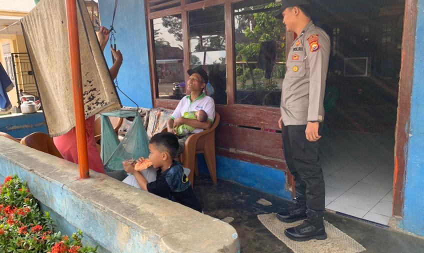 Sapa Warga, Polisi RW Sampaikan Imbauan