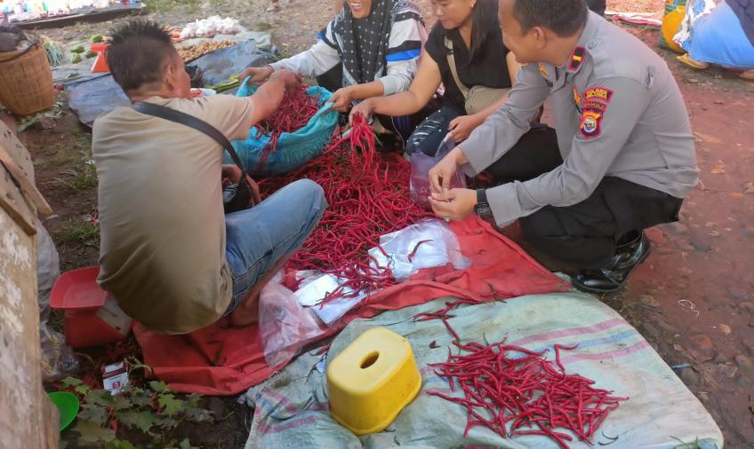 Kapolsek Semidang Alas Laksanakan Pengecekan Pasar Mingguan di Kelurahan Pajar Bulan 