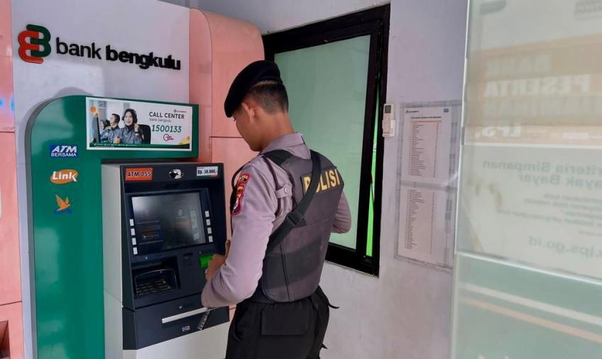 Jaga Situasi Tetap Kondusif, Sat Samapta Polres Kaur Patroli Pengecekan Objek Vital 