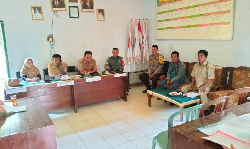 Diawasi Polsek Lais, BLT DD Suka Langu Didistribusikan