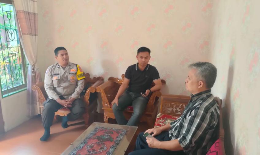 Bhabinkamtibmas Polsek Curup Sambang dan Tatap Muka Bersama Warga Binaannya Perkenalkan Polisi RW