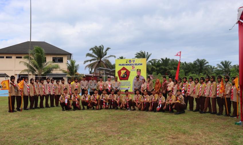 Tingkatkan Pembinaan, Saka Bhayangkara Angkatan VII Polres BS Melaksankan Persami Pengukuhan dan Pelantikan Anggota 