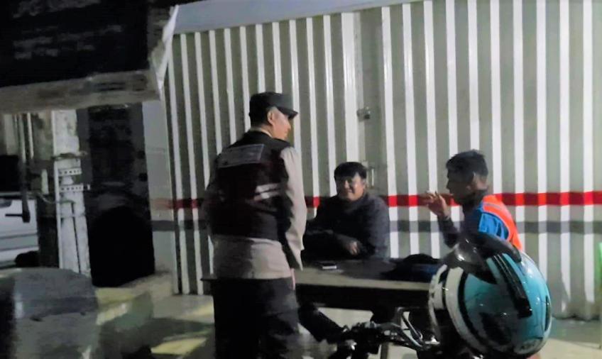 Antisipasi Tindak Pidana 3 C Personel Polsek Air Besi Laksanakan Patroli Rutin