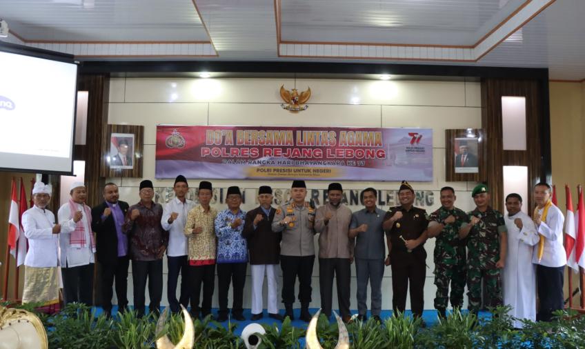 Jelang HUT Bhayangkara Ke-77 dan Menghadapi Tahun Pemilu, Polres RL Laksanakan Doa Bersama Lintas Agama 