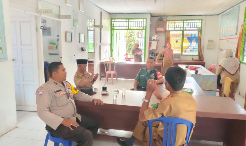 Sambang Tatap Muka, Polsek Curup Sasar Kantor Kelurahan Air Rambai
