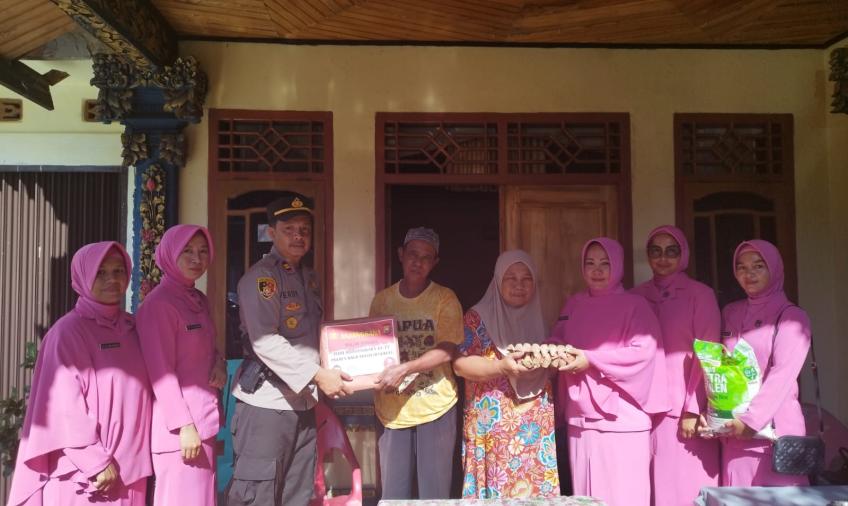 Kapolsek Maje Anjangsana Ke Purnawirawan Polri dan Warakawuri Dalam Rangka Hari Bhayangkara Ke-77