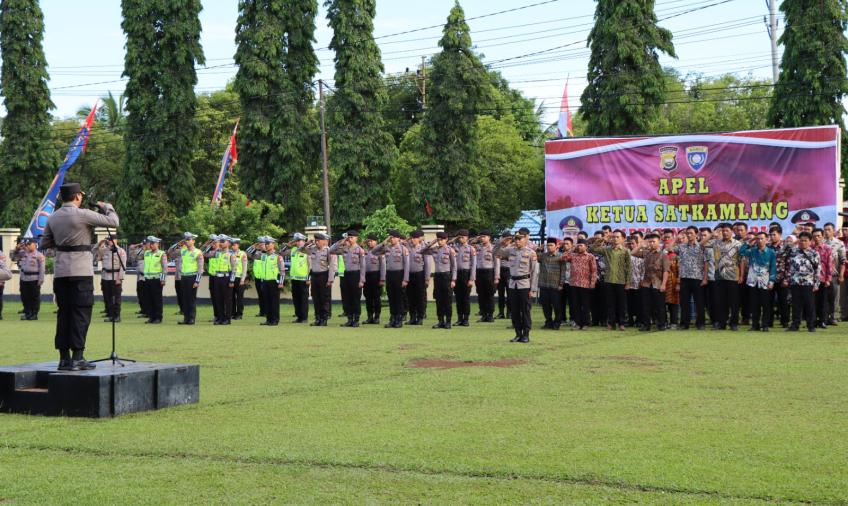 Kapolres Bengkulu Utara Pimpin Apel Ketua Satkamling, Bacakan Amanat Kapolri