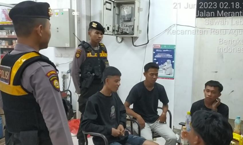 Dit Samapta Patroli Rutin Dini Hari, Berikan Rasa Aman Warga Kota Bengkulu