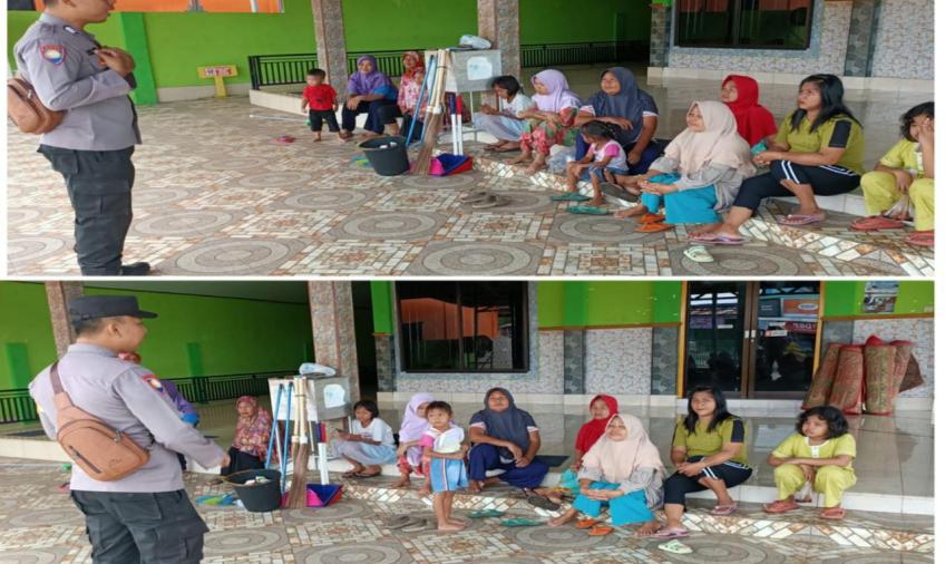 Sambang DDS, Bhabinkamtibmas Polsek Kampung Melayu  Sampaikan Imbauan Kamtibmas 