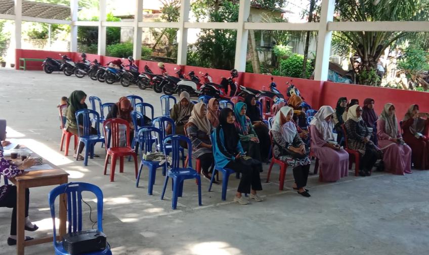 Bhabinkamtibmas Polsek Ketahun Hadiri Rapat Stunting di Desa Pasar Ketahun