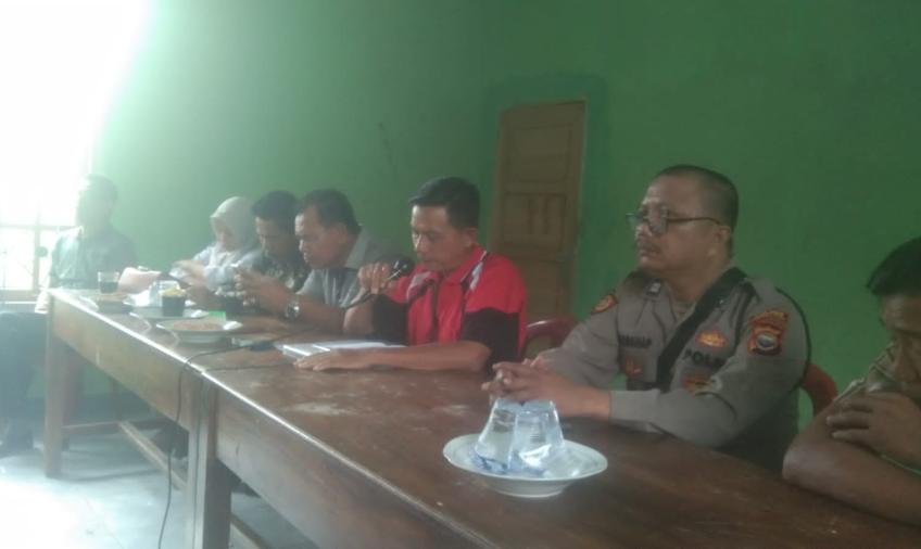 Monitoring Penggunaan DD, Polsek Lais hadiri acara Penetapan Titik Nol