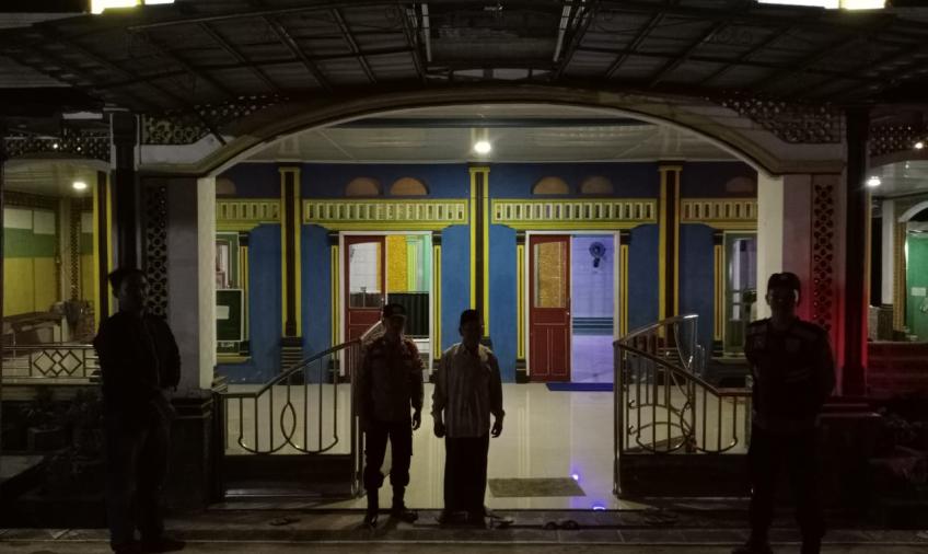 Polsek Batiknau Patroli kemasjid-masjid di Malam Takbiran