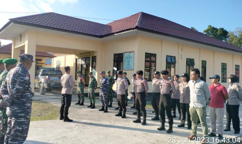 Polsek Enggano Laksanakan Apel Gabungan Kesiapsiagaan Takbiran Malam Iduladha