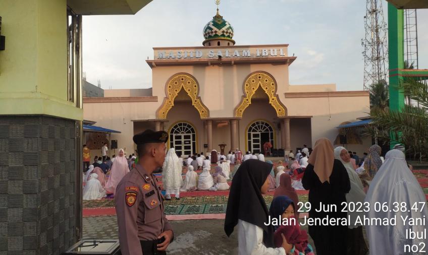 Pengamanan Sholat Idul Adha 1444 H/Tahun 2023 di Wilkum Polres BS dan Polsek Jajaran