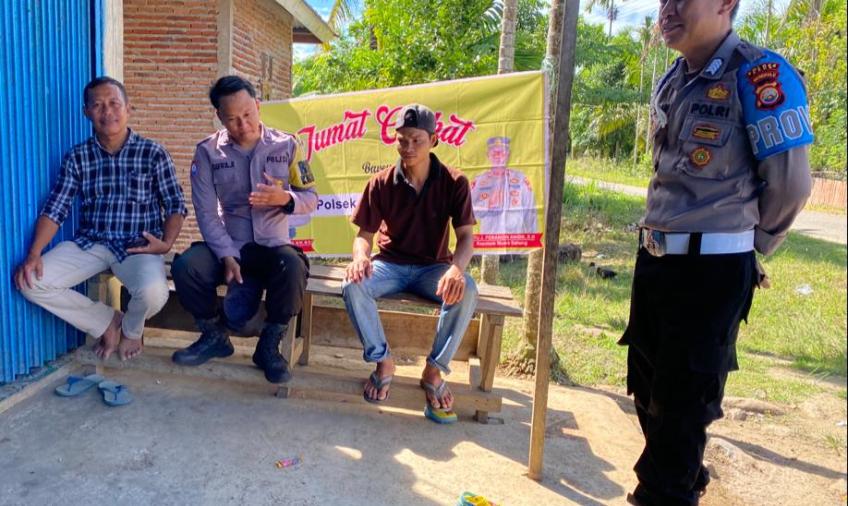 Jumat Curhat, Polsek Muara Sahung Berikan Imbauan kepada Masyarakat Desa Ulak Bandung 