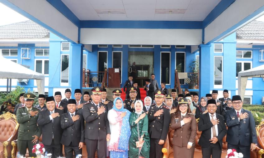 Polres Lebong Gelar Upacara Hari Bhayangkara Ke-77
