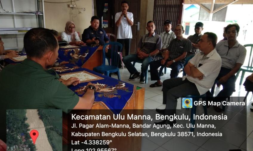 Bhabinkamtibmas Hadiri Musyawarah Desa Terkait Verifikasi dan Validasi Penerima Bansos