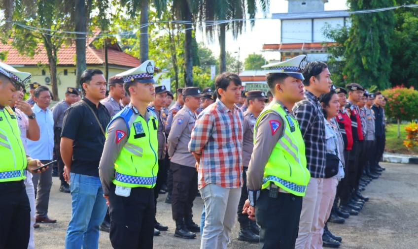 Laksanakan Pengamanan Tes Tertulis Pilkades Desa Nanjungan, Polres BS Gelar Apel Kesiapan