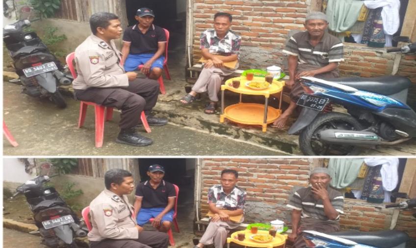 Jalin Silahturahmi Bersama Warga, Personel Polsek Teluk Segara Sambangi Warga Kelurahan Kampung Kelawi