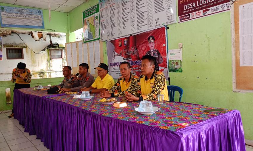 Kanit Binmas dan Bhabinkamtibmas Polsek Lebong Utara Hadiri Jumat Curhat Polres Lebong di Desa Lokasari