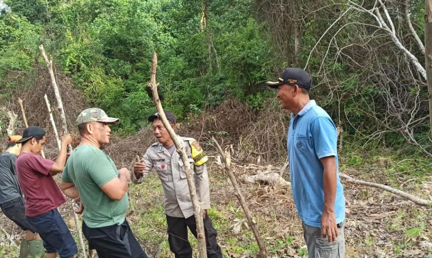 Problem Solving, Polsek Kaur Selatan Damaikan Perselisihan Tapal Batas Warga
