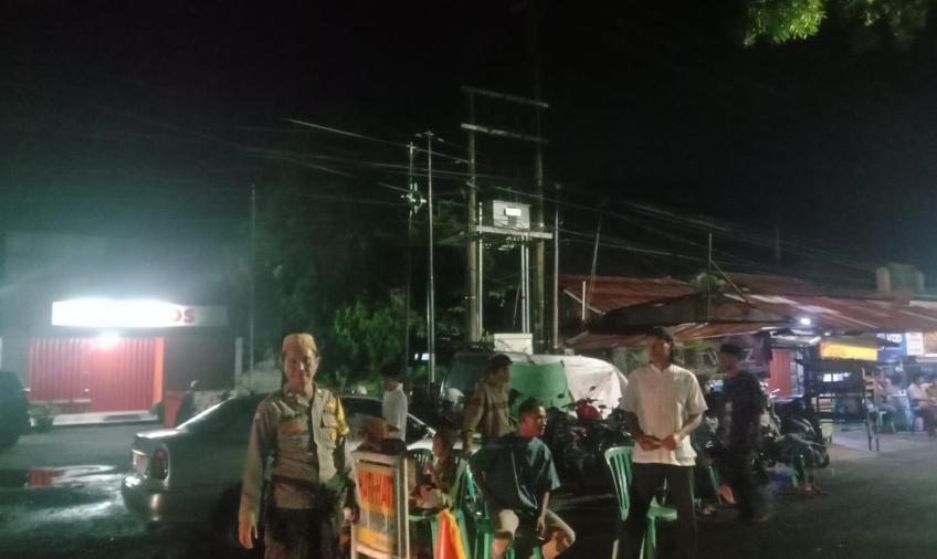 Bhabinkamtibmas Polsek Gading Cempaka Hadiri Takziah Wa Tahlia Warga Binaannya