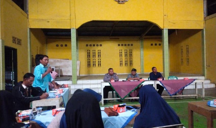 Polsek Giri Mulya Hadiri Rapat Pembentukan Karang Taruna dan Panitia HUT RI