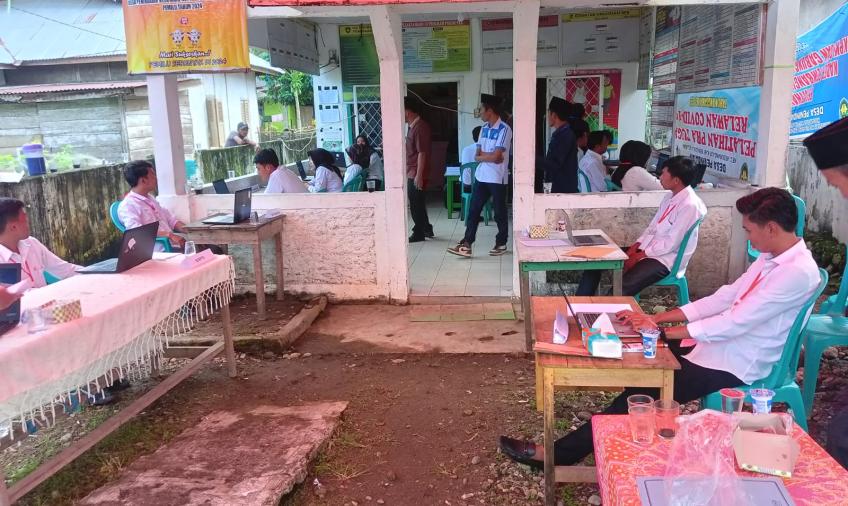 Kapolsek Kedurang Hadiri Seleksi Uji Kompetensi Calon Perangkat Desa Penindaian Kecamatan Kedurang Ilir   
