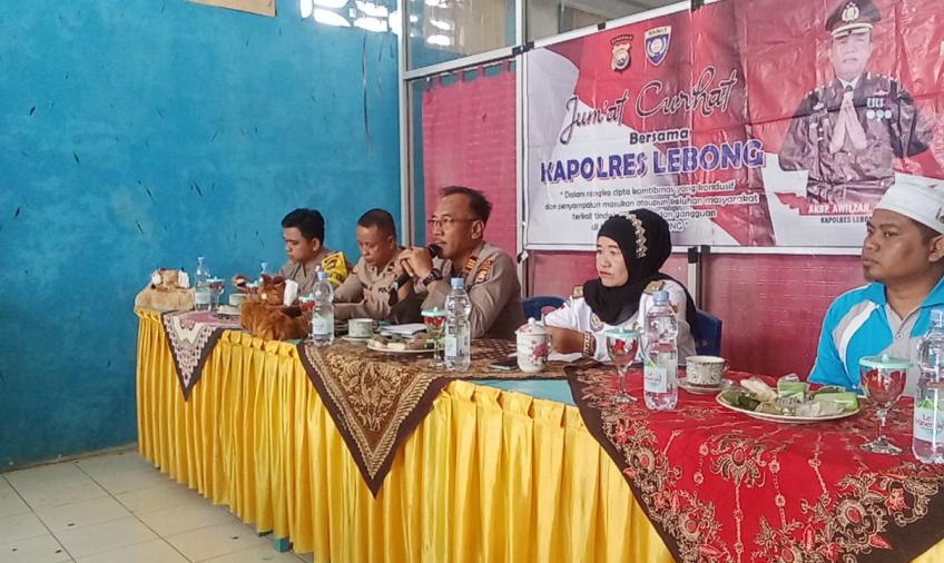 Polres Lebong Gelar Jumat Curhat di Desa Gandung Baru