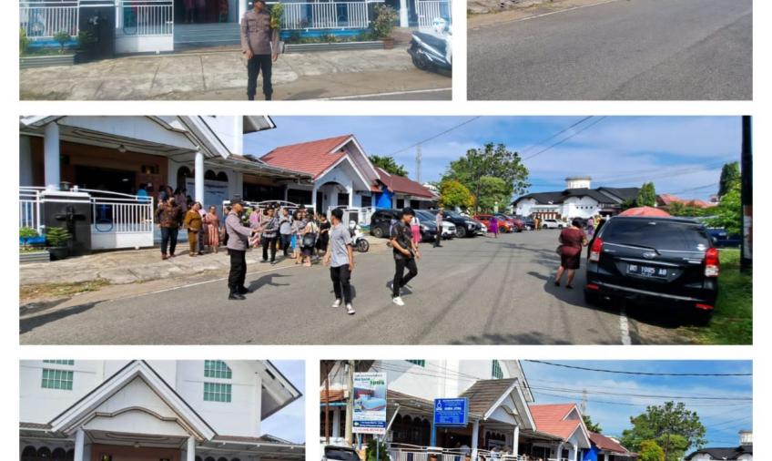 Kapolsek Teluk Segara Bersama Personel Berikan Pengamanan Ibadah Minggu di Gereja HKBB Jitra 