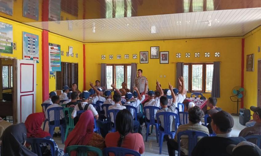 Bhabinkamtibmas Polsek Pino Laksanakan Problem Solving Terkait Perkelahian Antar Remaja