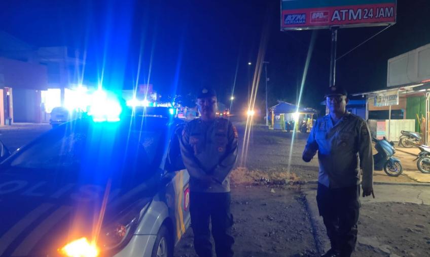 Laksanakan Patroli Blue Light, Polsek Lais Jaga Kondusivitas Keamanan