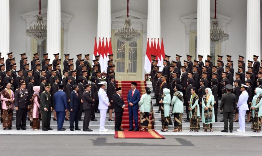 Presiden Jokowi Lantik 833 Perwira Remaja TNI dan Polri