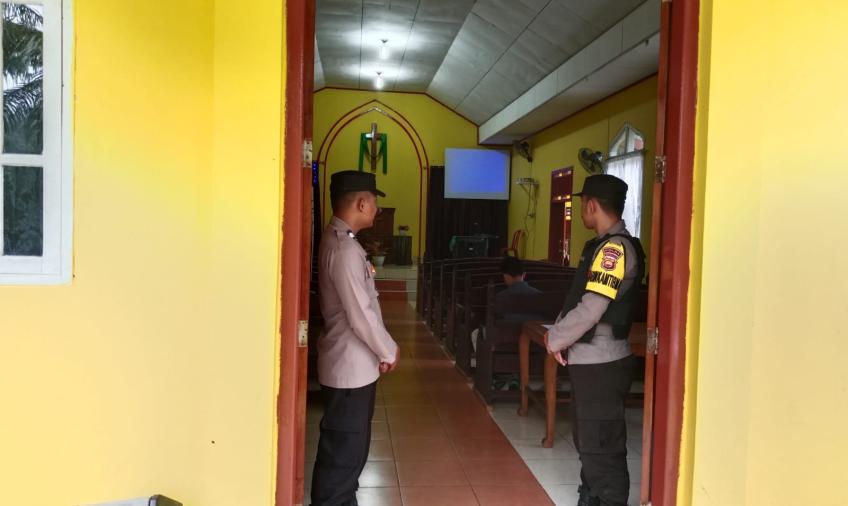 Polres Benteng dan Polsek Jajaran Laksanakan Pengamanan Ibadah Mingguan Umat Nasrani