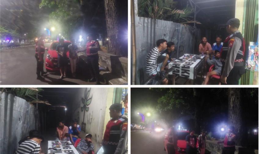 Sambangi Pemuda yang Nongkrong, Sat Samapta Patroli Dialogis Sampaikan Imbaun Kamtibmas 