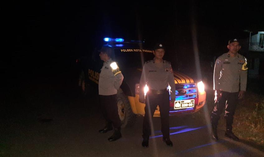 Tingkatkan Kehadiran Polri, Polsek Kotapadang Gelar Patroli Hingga Dini Hari