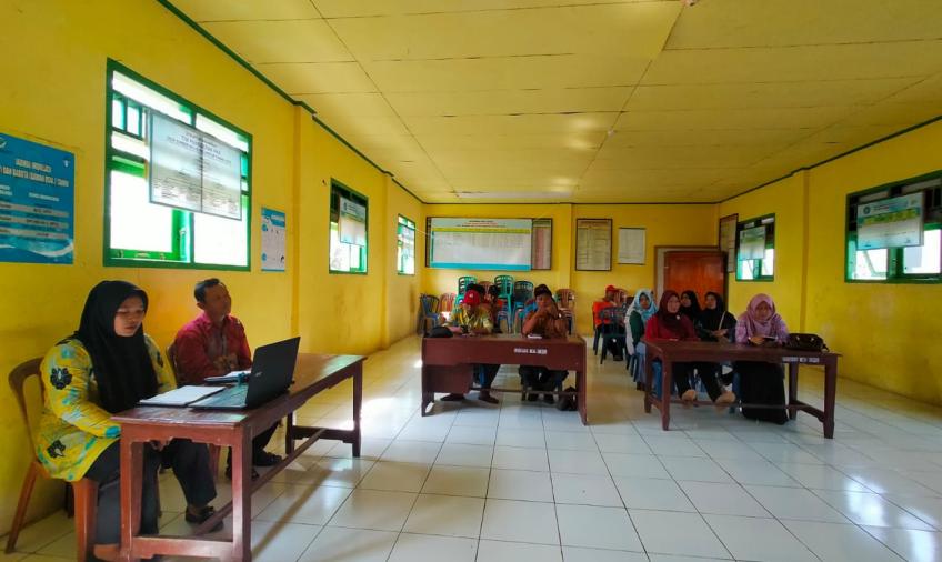 Bhabinkamtibmas Hadiri Rapat Musyawarah Terkait RKP Desa TA 2024