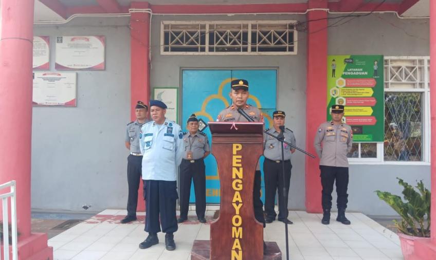 Sat Binmas Polres Bengkulu Selatan Sambangi Lapas Kelas II B Manna 