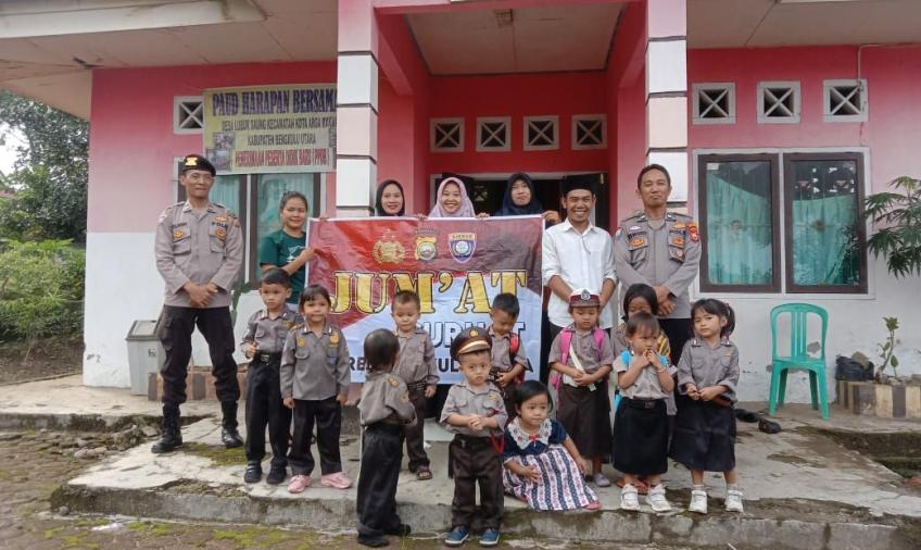 Polres BU Jumat Curhat Bersama Ibu-Ibu Paud