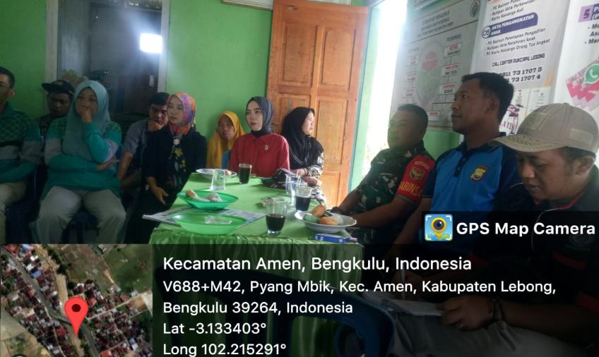 Bhabinkamtibmas Polsek Lebong Utara Hadiri RKPDes di Desa Pyang Mbik