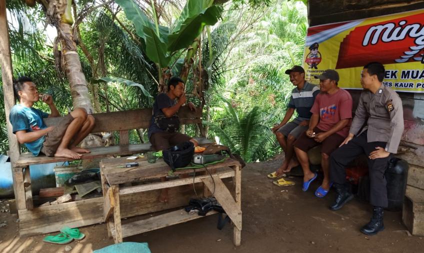Gali Informasi Kamtibmas Bersama Warga, Polsek Muara Sahung Gelar Minggu Kasih 
