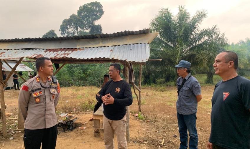 Kapolres Kaur dan Danyon B Sat Brimob Polda Bengkulu Cek dan Kontrol Personel Pengamanan di PT DSJ 