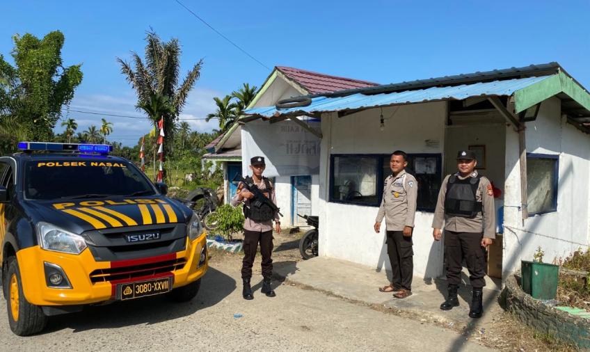 Tingkatkan Keamanann di Wilayah Hukum, Polsek Nasal Patroli Rutin 
