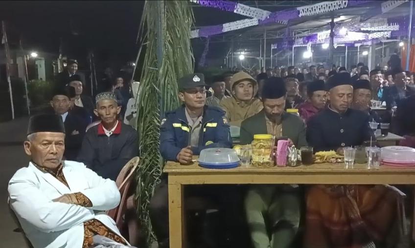 Sinergi Polri, Polsek Kabawetan Hadiri dan Gelar Pengamanan Wayang Kulit