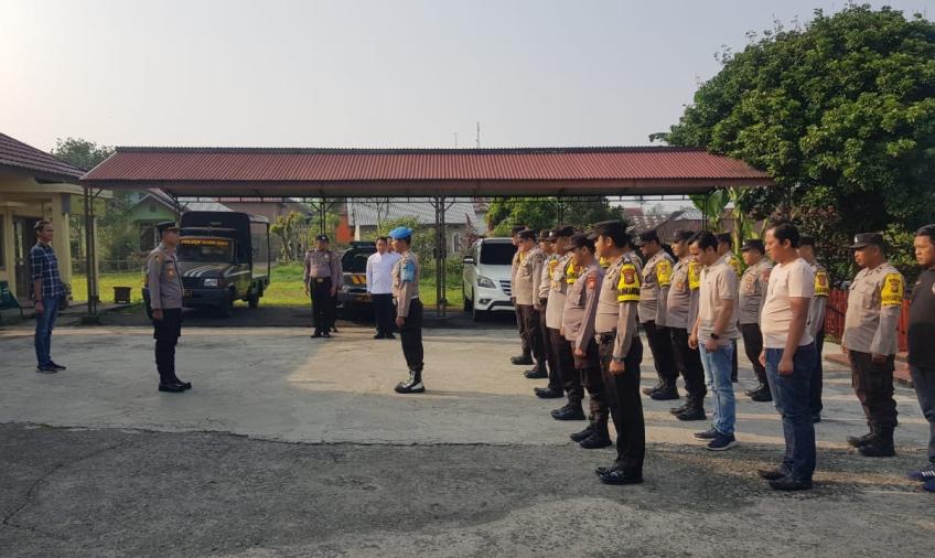 Pimpin Apel, Kapolsek Ujan Mas Ingatkan Personel Jaga Kedisiplinan